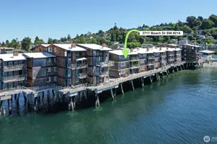 3717 Beach Dr SW, Seattle, WA 98116 - Photo 2