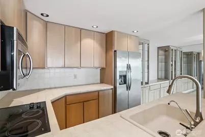 3717 Beach Drive SW #214, Seattle, WA 98116 - Photo 16