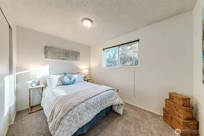 625 215th Street SW, Bothell, WA 98021 - Photo 14