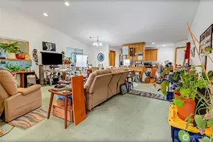 9245 S G St, Tacoma, WA 98444 - Photo 6