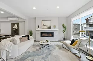 16021 Manor Way, Lynnwood, WA 98087 - Photo 2