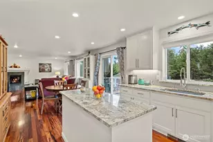 1057 Cascade Ln, Camano Island, WA 98282 - Photo 12