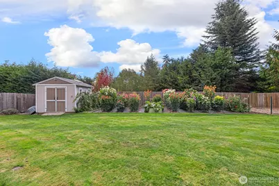 1057 Cascade Lane, Camano Island, WA 98282 - Photo 32
