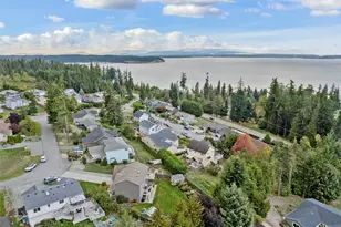 1057 Cascade Ln, Camano Island, WA 98282 - Photo 36