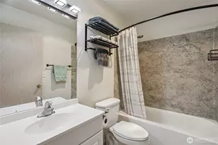 11532 15th Ave NE, Seattle, WA 98125 - Photo 16