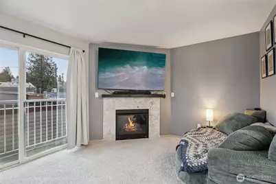 11532 15th Avenue NE #202, Seattle, WA 98125 - Photo 2