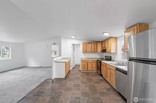 19112 Loganberry St SW, Rochester, WA 98579 - Photo 8