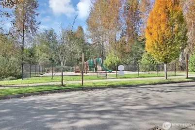 105 Birch Street, Fircrest, WA 98466 - Photo 28