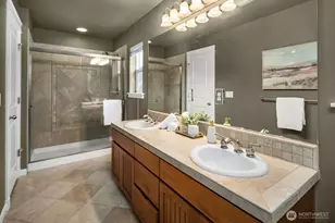 2200 NE Newton Ln, Issaquah, WA 98029 - Photo 26