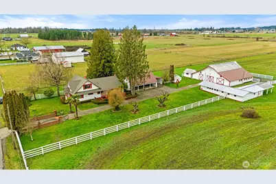 21304 SE 448th Street, Enumclaw, WA 98022 - Photo 2