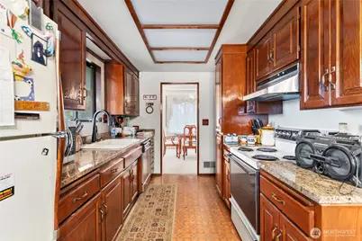 21304 SE 448th Street, Enumclaw, WA 98022 - Photo 16