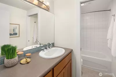 1730 Taylor Avenue N #409, Seattle, WA 98109 - Photo 12