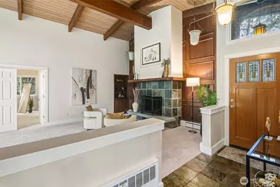 10723 24th Avenue NE, Seattle, WA 98125 - Photo 4