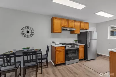 9480 Olson Place SW #G, Seattle, WA 98106 - Photo 20