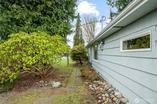6205 W Beech St, Everett, WA 98203 - Photo 2