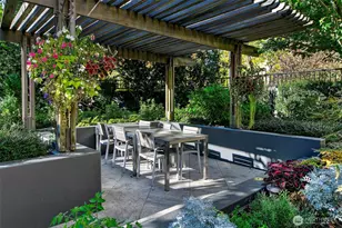 1301 Spring St, Seattle, WA 98104 - Photo 30