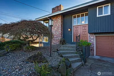 2525 S Raymond Street, Seattle, WA 98108 - Photo 2