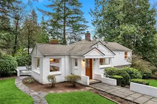 17899 40th Ave NE, Lake Forest Park, WA 98155 - Photo 2