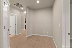 9041 Wyatt Loop SE, Tumwater, WA 98501 - Photo 24