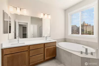 9041 Wyatt Loop SE, Tumwater, WA 98501 - Photo 28