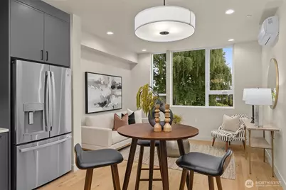 1110 B 34th Avenue, Seattle, WA 98122 - Photo 10