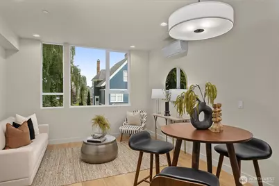 1110 B 34th Avenue, Seattle, WA 98122 - Photo 6