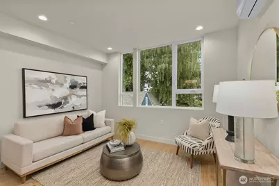 1110 B 34th Avenue, Seattle, WA 98122 - Photo 4