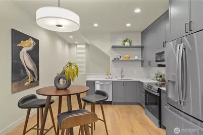 1110 B 34th Avenue, Seattle, WA 98122 - Photo 12