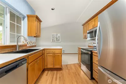 12703 20th Street NE, Lake Stevens, WA 98258 - Photo 6