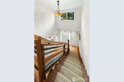 13918 SE 46th Street, Bellevue, WA 98006 - Photo 16