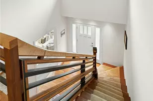 13918 SE 46th St, Bellevue, WA 98006 - Photo 16