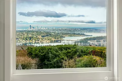 13918 SE 46th Street, Bellevue, WA 98006 - Photo 20