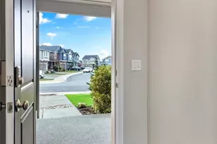 18673 106th Ave Ct E, Puyallup, WA 98374 - Photo 4