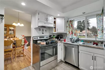 514 190th Street Ct E, Spanaway, WA 98387 - Photo 8