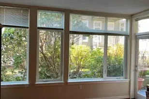 180 Harbor Square Loop NE, Bainbridge Island, WA 98110 - Photo 2