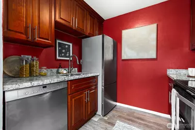 4823 180th Street SW #H203, Lynnwood, WA 98037 - Photo 4
