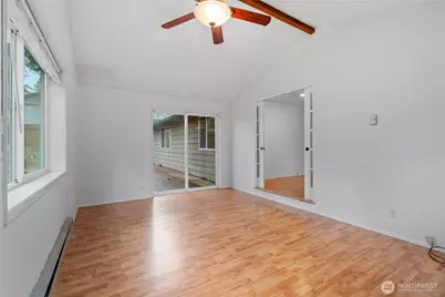 633 NW Cathlamet Drive, Oak Harbor, WA 98277 - Photo 14