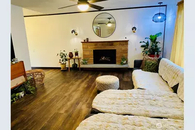 709 S 137th Place, Burien, WA 98168 - Photo 4