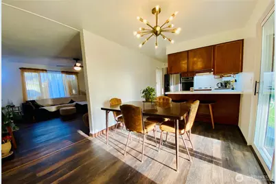 709 S 137th Place, Burien, WA 98168 - Photo 12