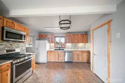 3749 83rd Avenue SE, Olympia, WA 98501 - Photo 8