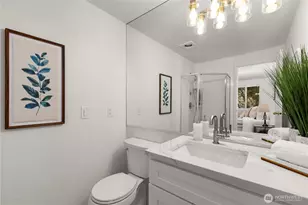 12760 NE 10th Pl, Bellevue, WA 98005 - Photo 26