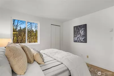 12760 NE 10th Place #F301, Bellevue, WA 98005 - Photo 22