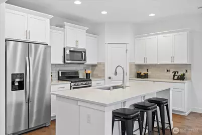 2214 115th Drive SE, Lake Stevens, WA 98258 - Photo 6