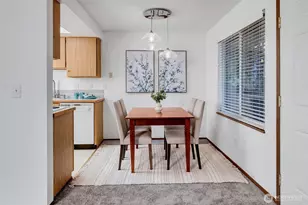 7520 208th St SW, Edmonds, WA 98026 - Photo 12