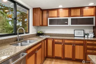 4329 210th Ct NE, Sammamish, WA 98074 - Photo 10