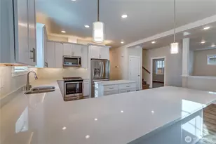 2213 Trl Vw St NE, Olympia, WA 98506 - Photo 16