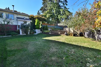 23116 80th Place W, Edmonds, WA 98026 - Photo 32