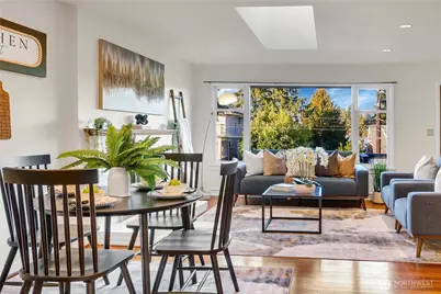 4209 S Lucile Street, Seattle, WA 98118 - Photo 2