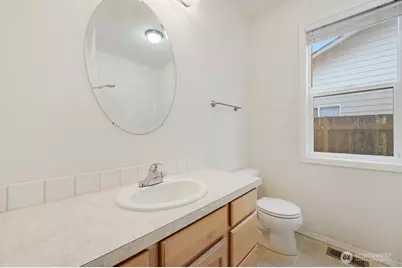 822 Madeline Street, Port Angeles, WA 98363 - Photo 14