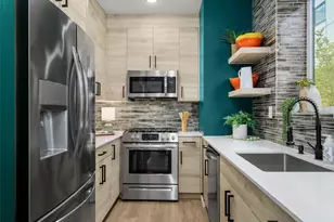 541 S Cloverdale St, Seattle, WA 98108 - Photo 10